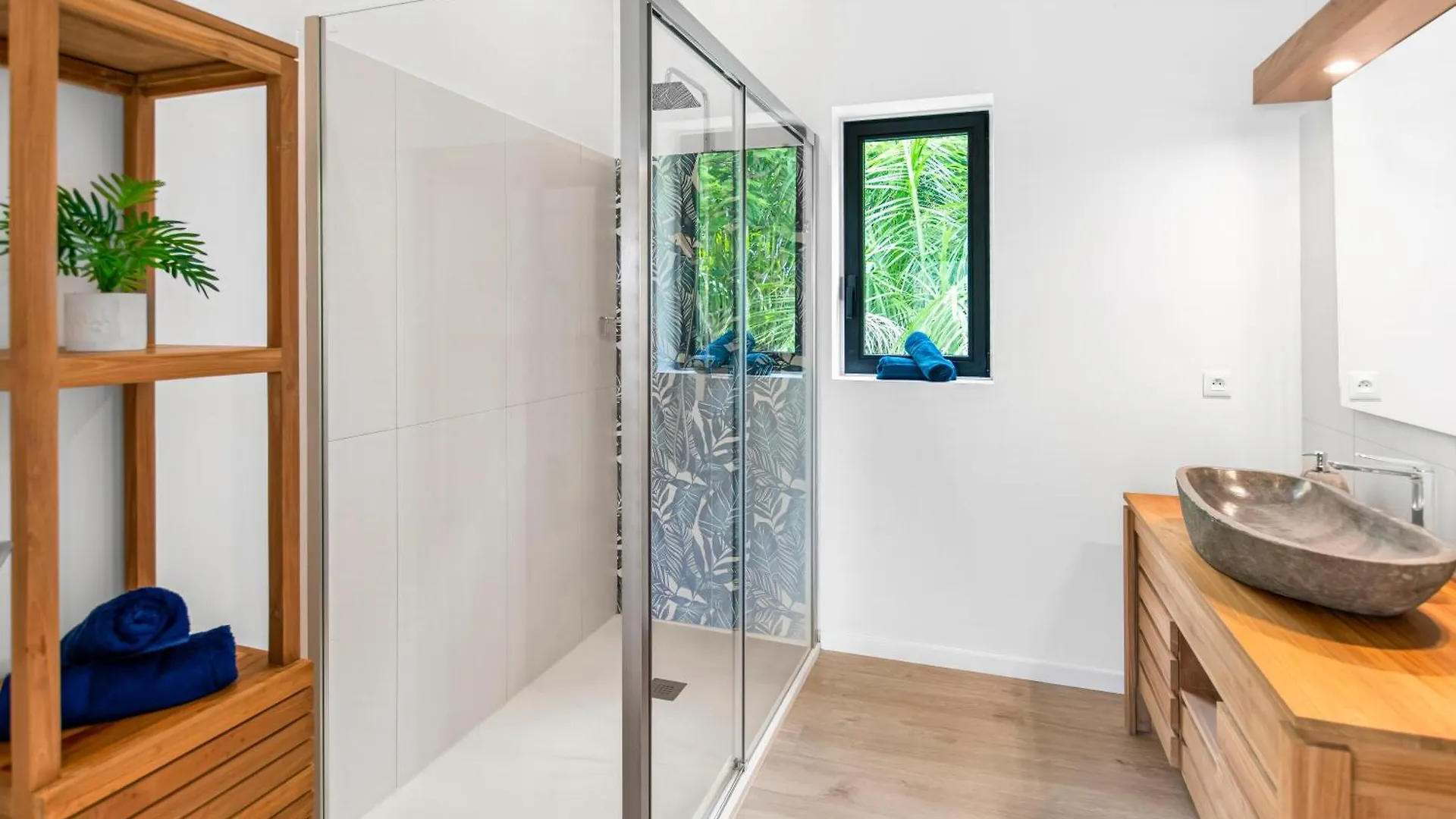 Villa Prestigieuse Avec Vue Spectaculaire Sur L Anse Marcel 0*,  סן מרטן/סנט מארטן