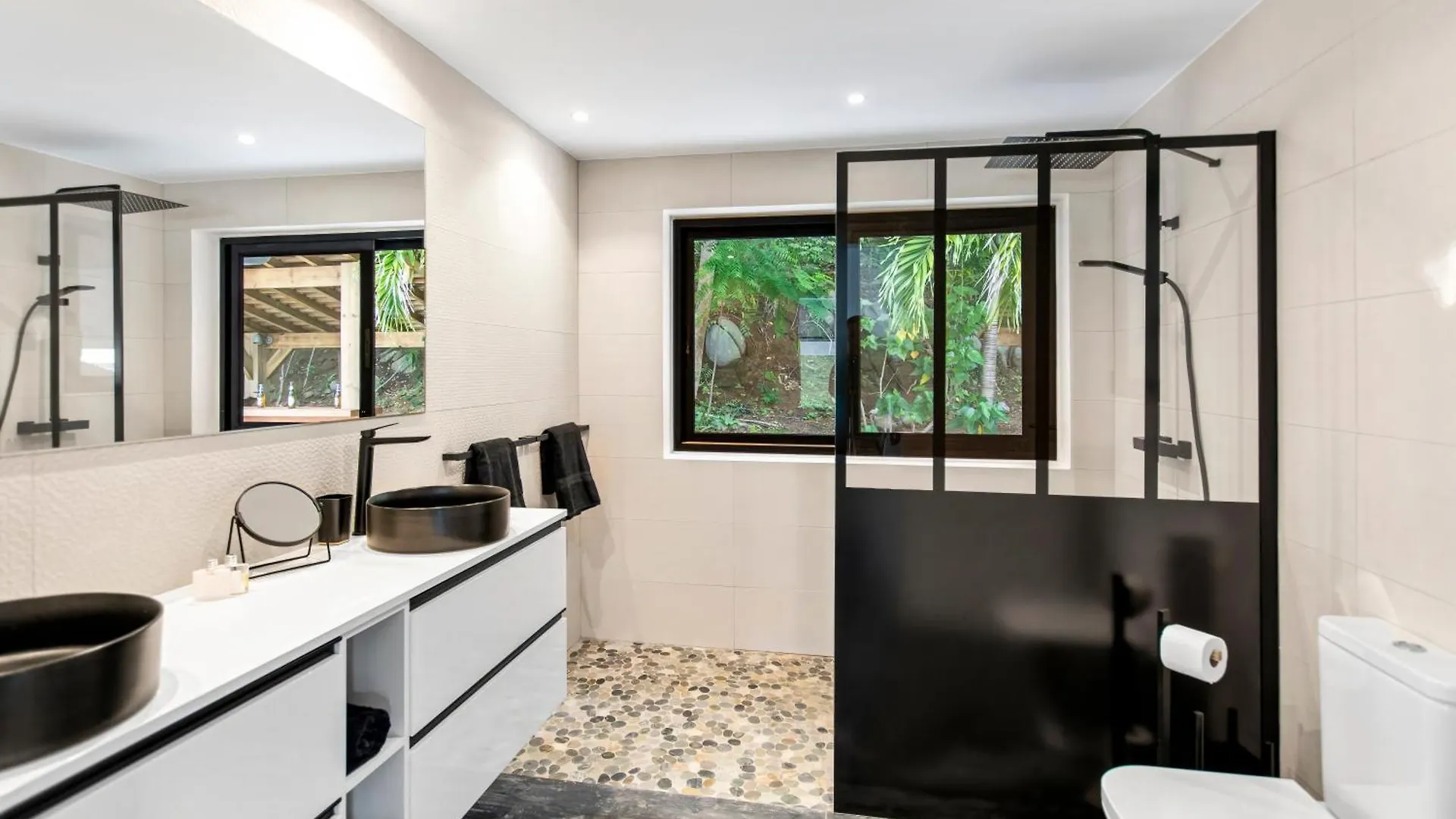 Villa Prestigieuse Avec Vue Spectaculaire Sur L Anse Marcel סן מרטן/סנט מארטן